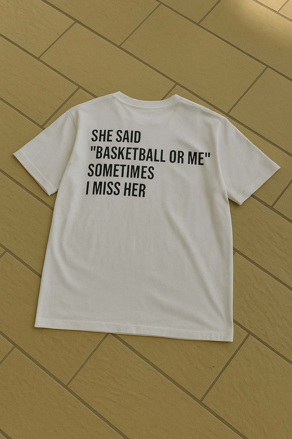 T-shirt - 'BASKETBALL OR ME'